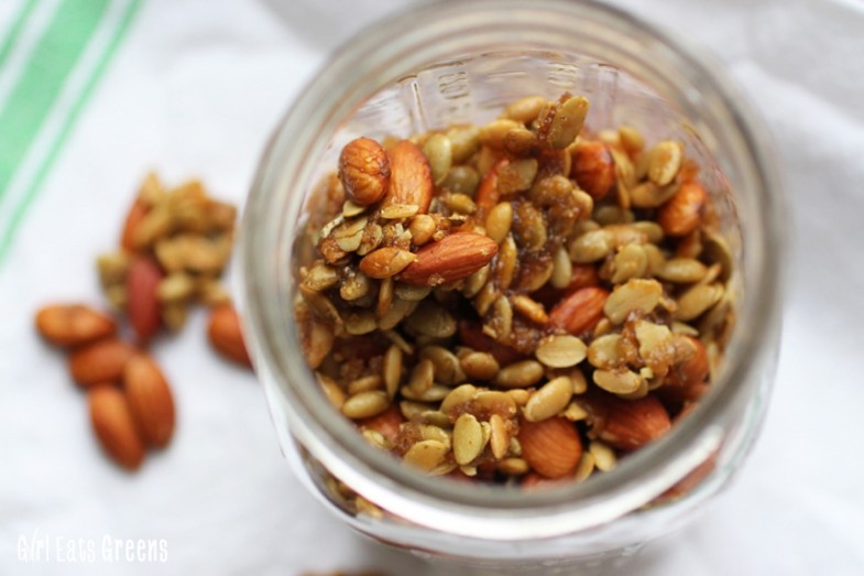 spicy-ginger-mixed-nuts-walnuts-almonds-pepitas-vegetarian-vegan-girl-eats-greens_0015-785x523